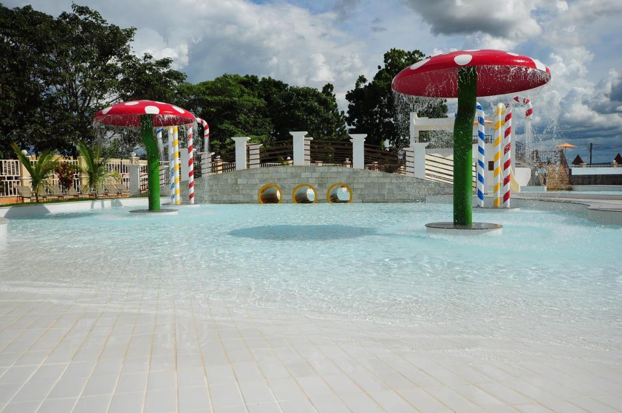 Lacqua Diroma Hotel Com Parque Aquatico 24 Horas Калдас-Новас Екстер'єр фото