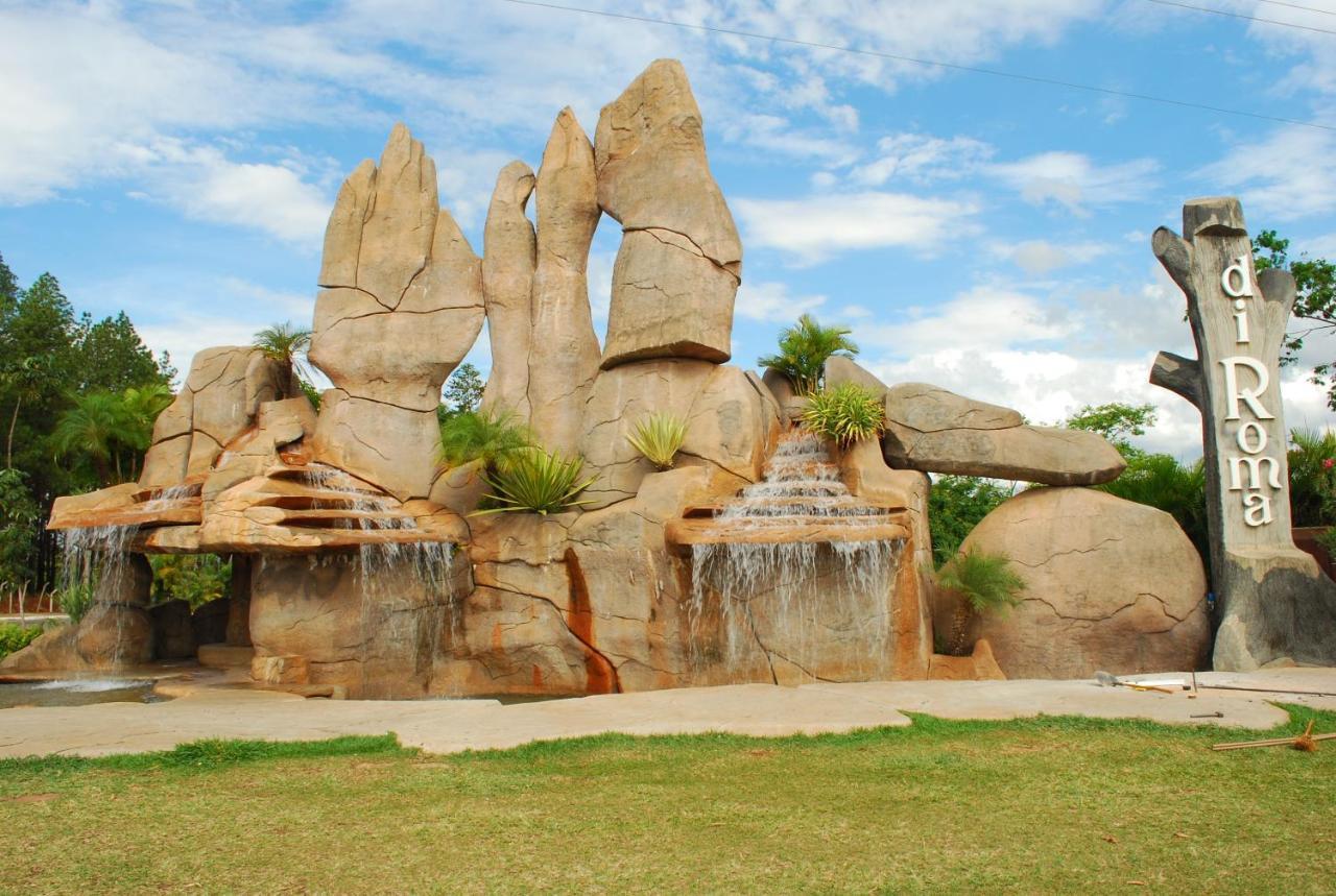 Lacqua Diroma Hotel Com Parque Aquatico 24 Horas Калдас-Новас Екстер'єр фото