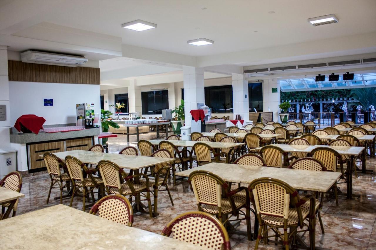 Lacqua Diroma Hotel Com Parque Aquatico 24 Horas Калдас-Новас Екстер'єр фото